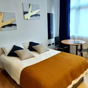Apartments Holidays2Malaga City Center , Malaga Hiszpania